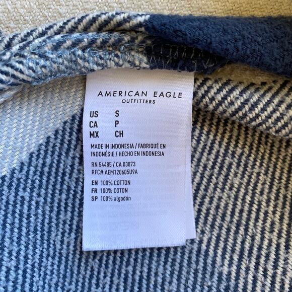 American Eagle Oversized Blue Plaid Flannel Shacket Shirt Snap Front Women Small - Picture 8 of 10